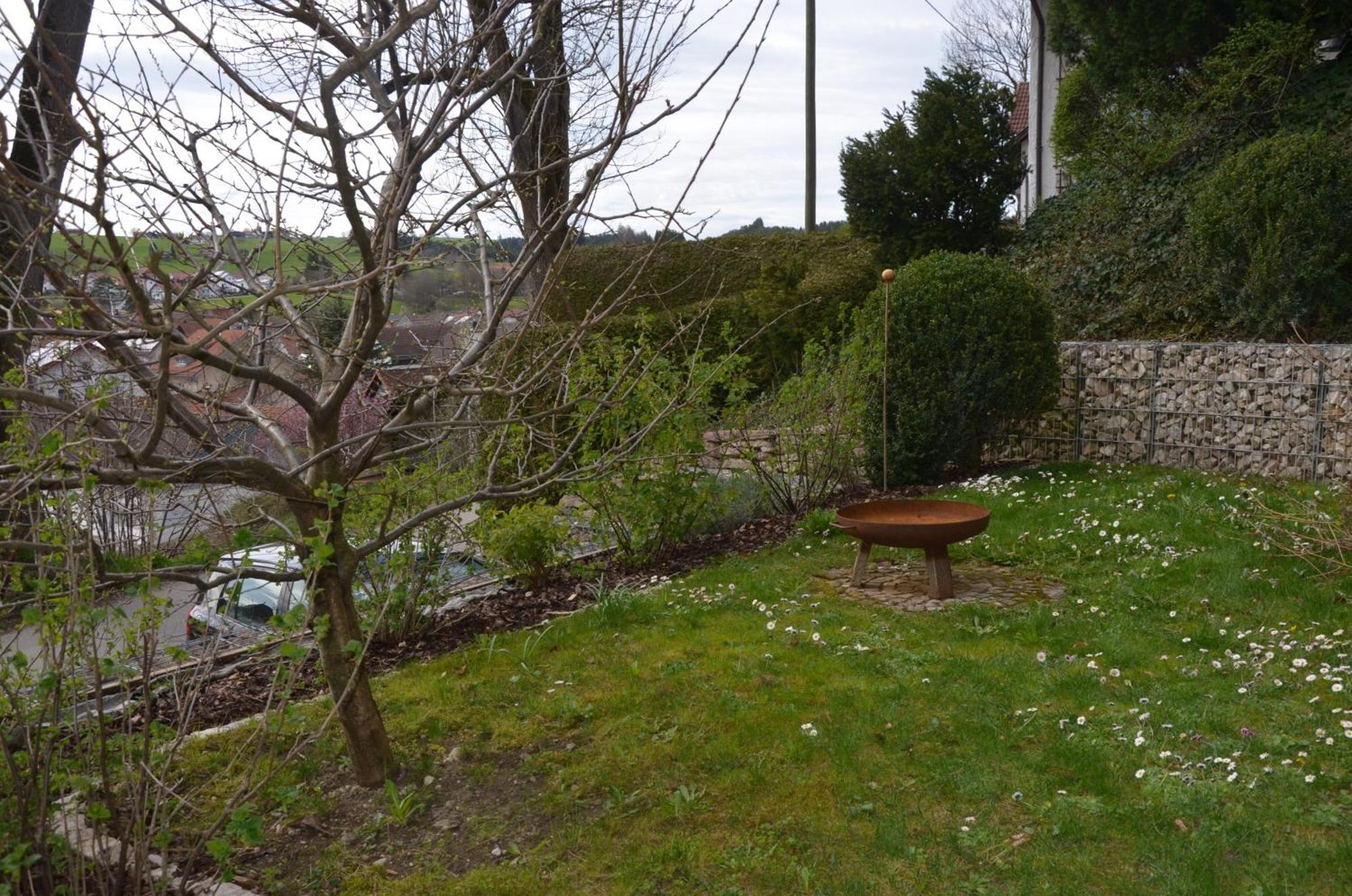 Apartamento Beim Bergschreiner Oberguenzburg Exterior foto