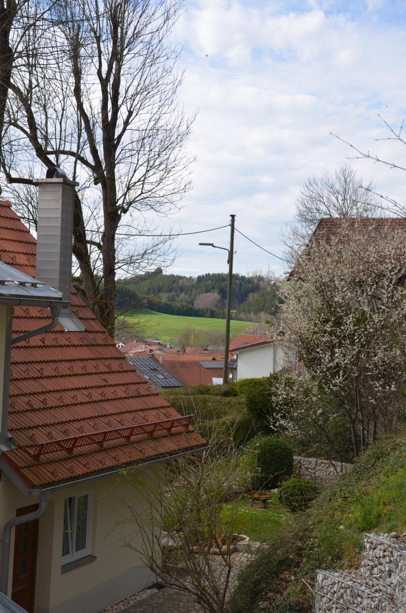 Apartamento Beim Bergschreiner Oberguenzburg Exterior foto